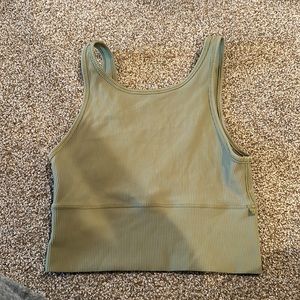 Power pivot ribbed tank top